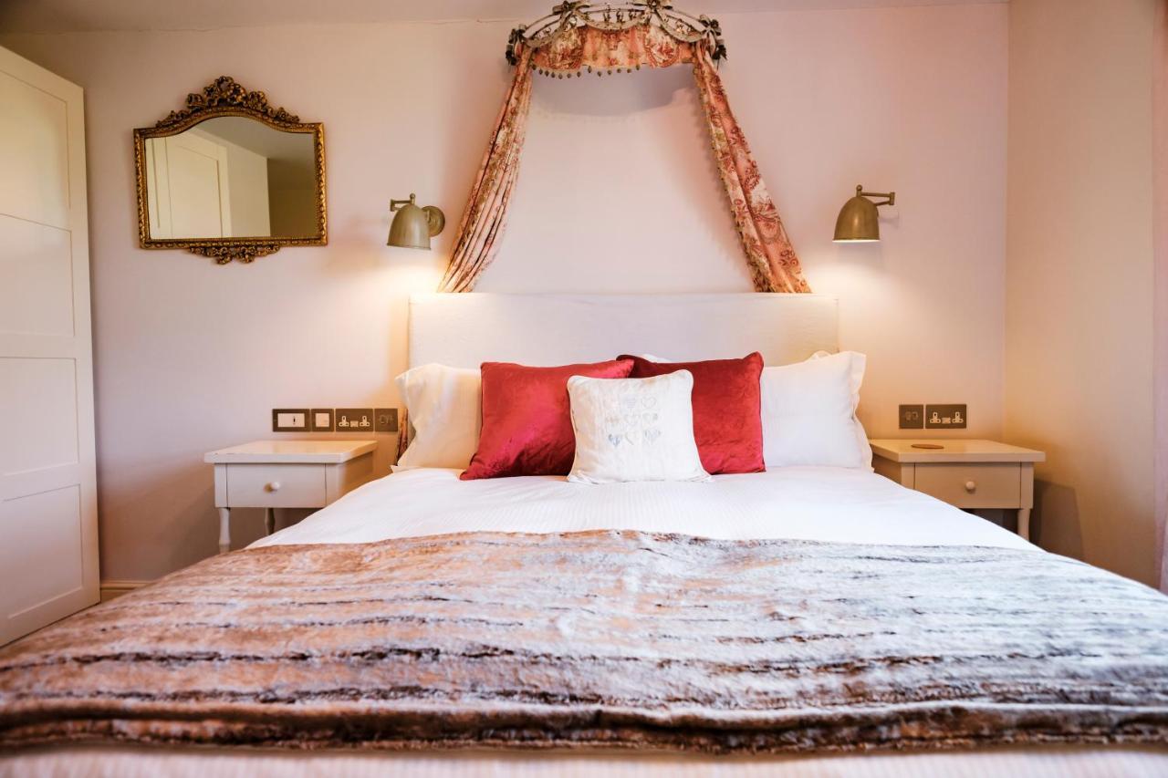布里奇沃特 凉亭旅馆酒店 外观 照片 A bedroom at the hotel