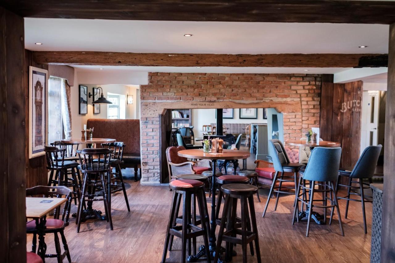 布里奇沃特 凉亭旅馆酒店 外观 照片 The interior of the pub